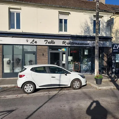 Vakantiehuis La Mante Religieuse Persan